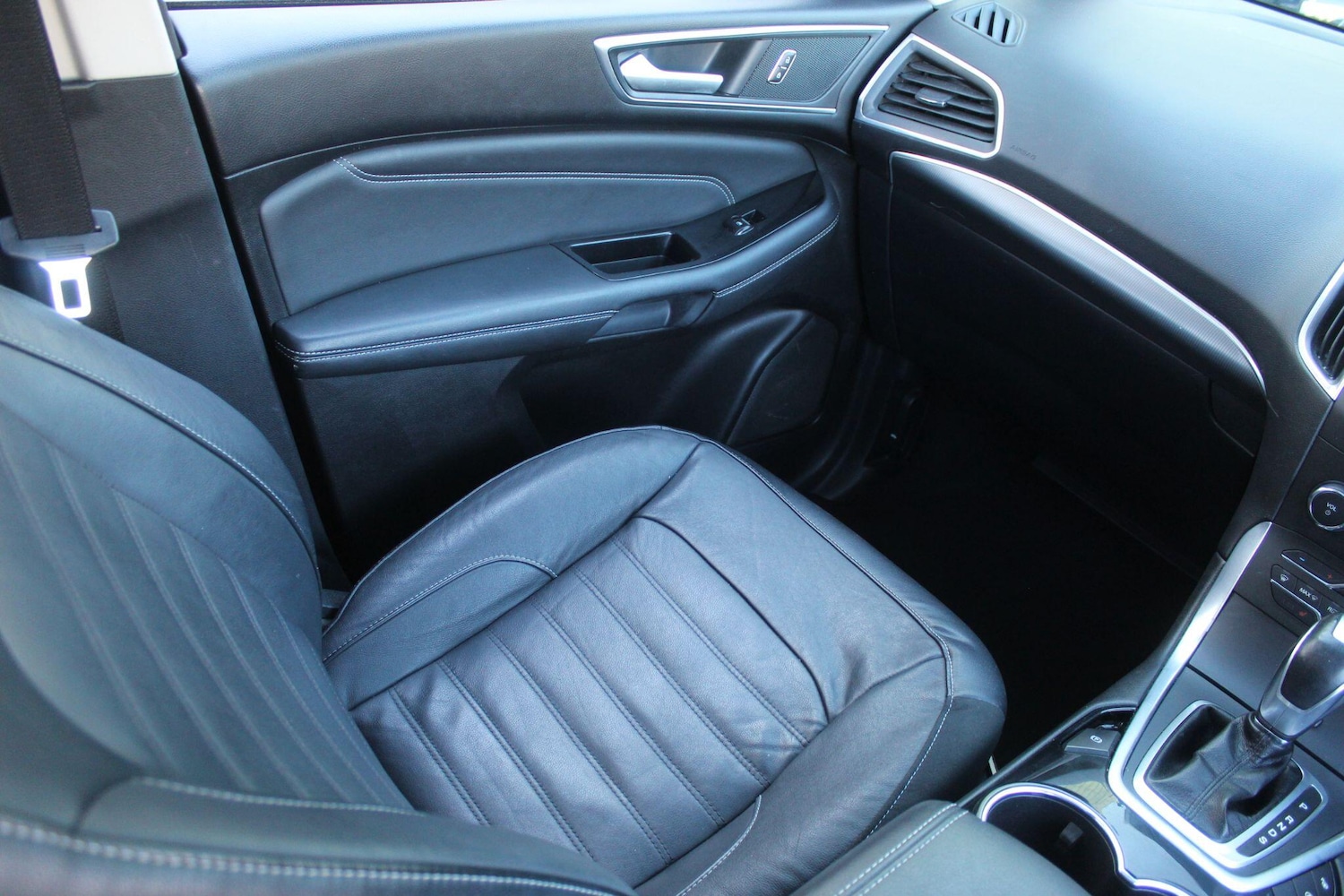 Used Ford Galaxy 2018 for sale - 77016630: Photo 36