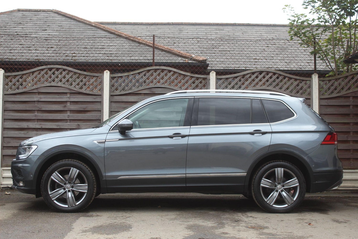 Used Volkswagen Tiguan Allspace 2021 for sale - 76865378: Photo 8