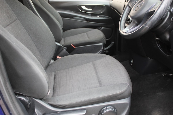 Used Mercedes-Benz Vito 2019 for sale - 74631529: Photo 16