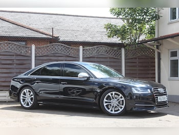 Used Audi S8 2017 for sale - 79121553: Photo