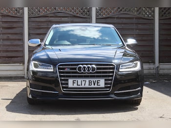 Used Audi S8 2017 for sale - 79121553: Photo