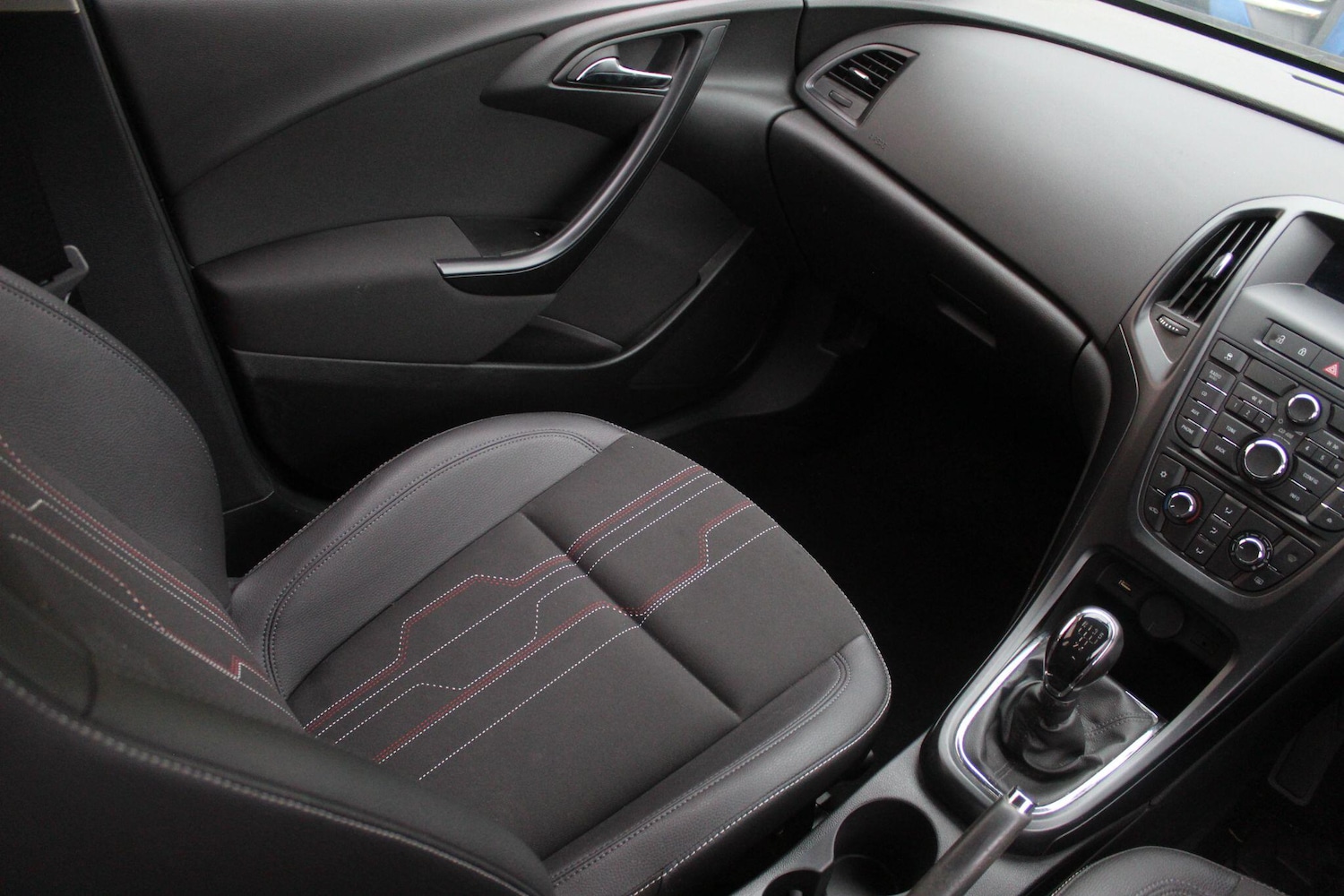 Used Vauxhall Astra 2012 for sale - 77798986: Photo 15