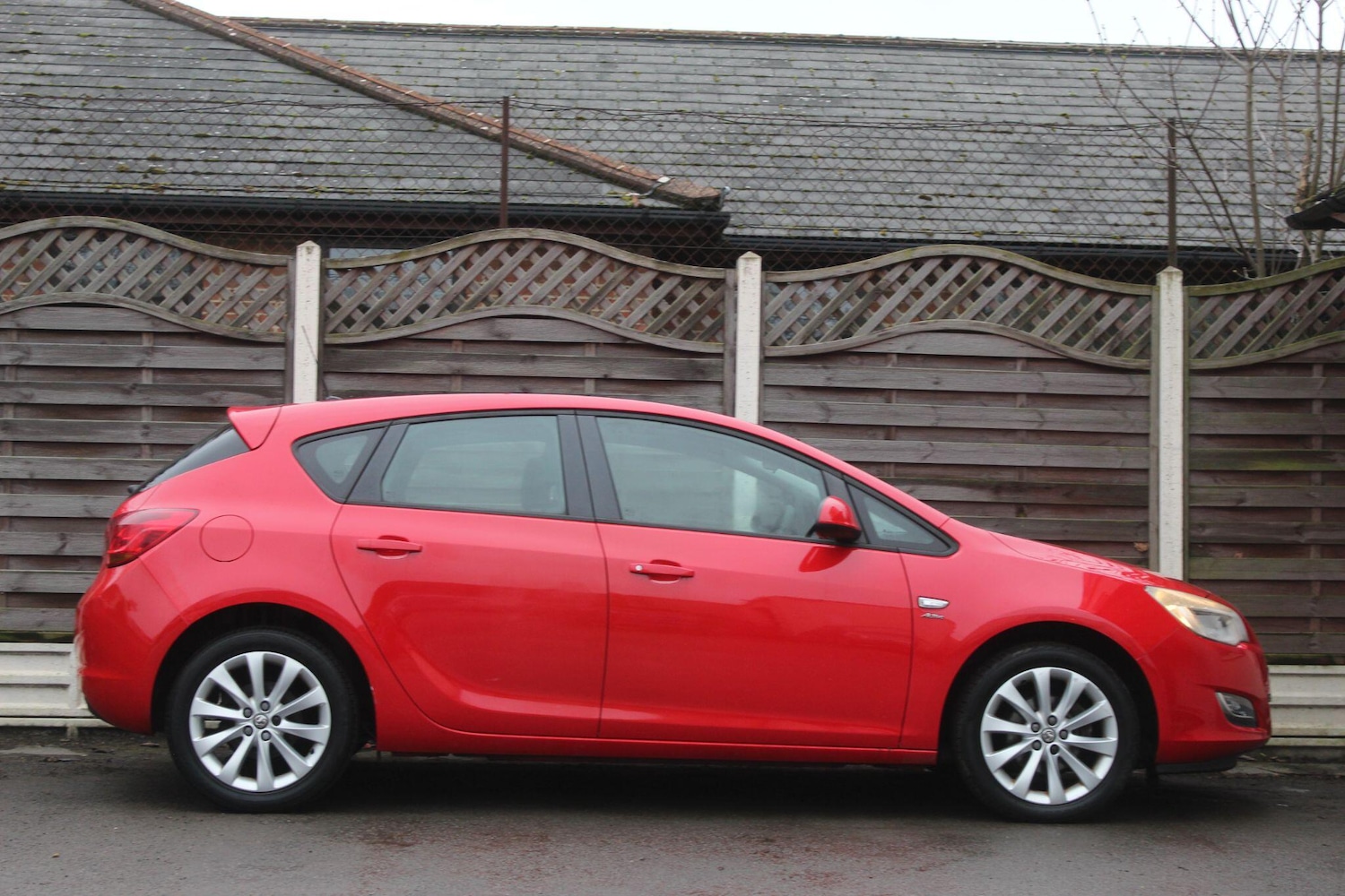 Used Vauxhall Astra 2012 for sale - 77798986: Photo 8