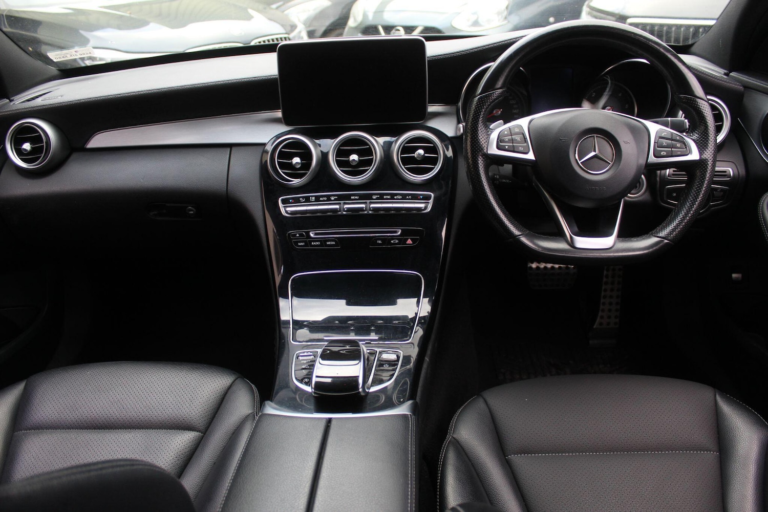 Used Mercedes-Benz C Class 2015 for sale - 76735319: Photo 17