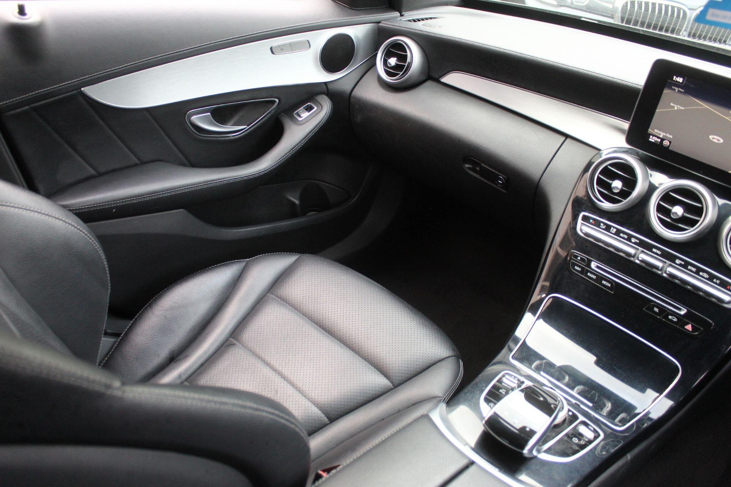 Used Mercedes-Benz C Class 2015 for sale - 76735319: Photo 19