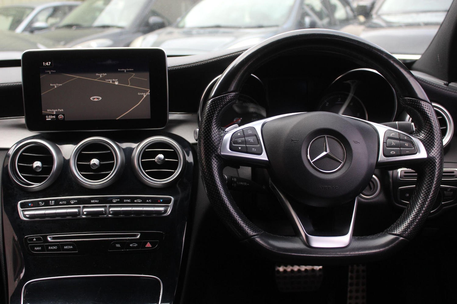 Used Mercedes-Benz C Class 2015 for sale - 76735319: Photo 28