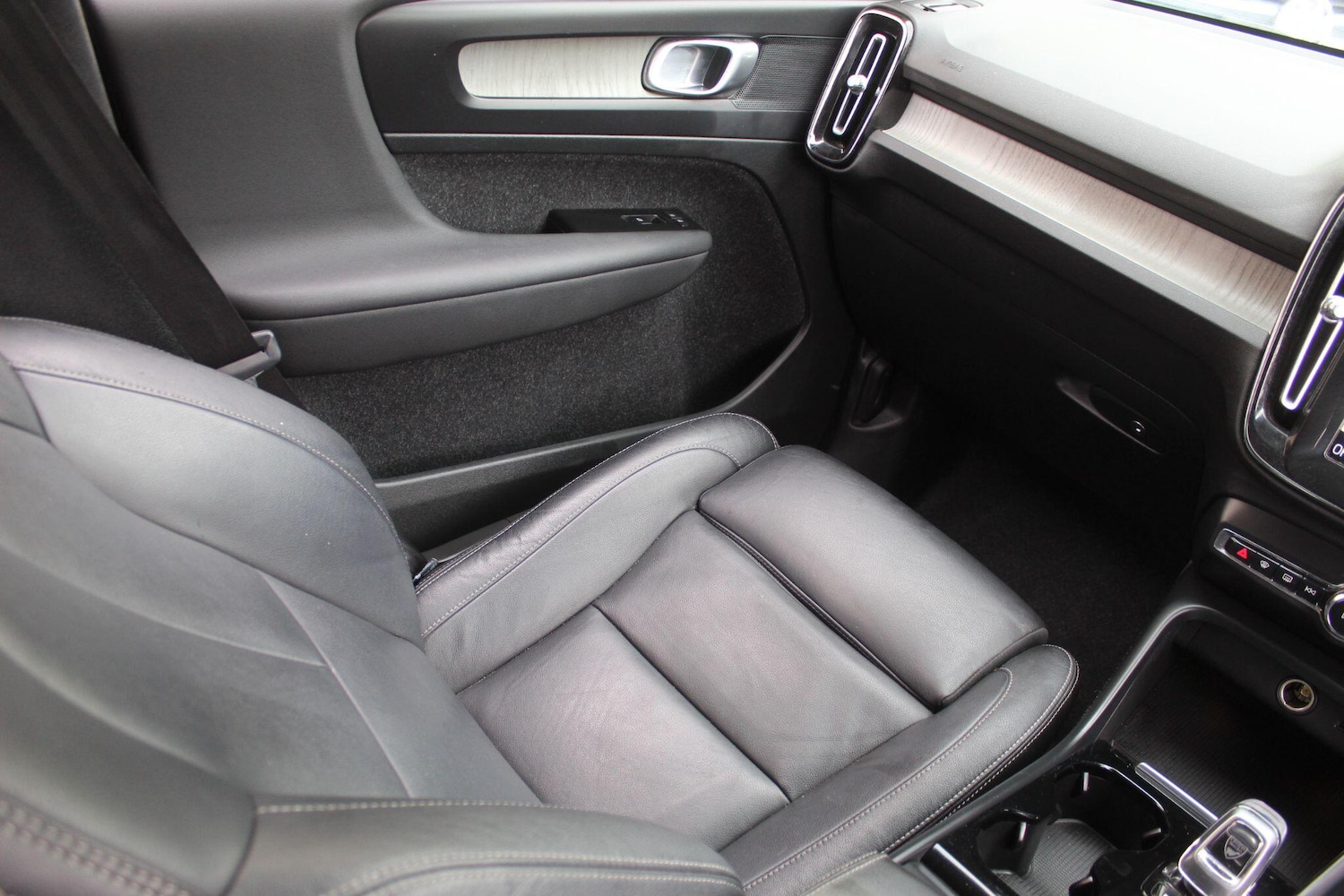 Used Volvo XC40 2020 for sale - 76031624: Photo 33