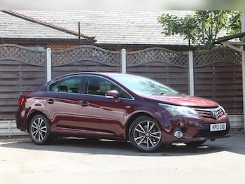 Used Toyota Avensis 2013 for sale - 79106436: Photo