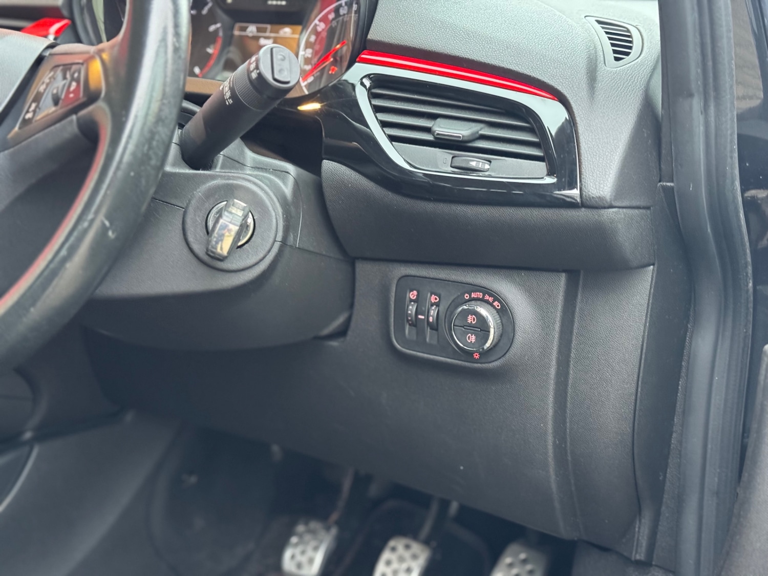 Used Vauxhall Corsa 2016 for sale - 77019980: Photo 8