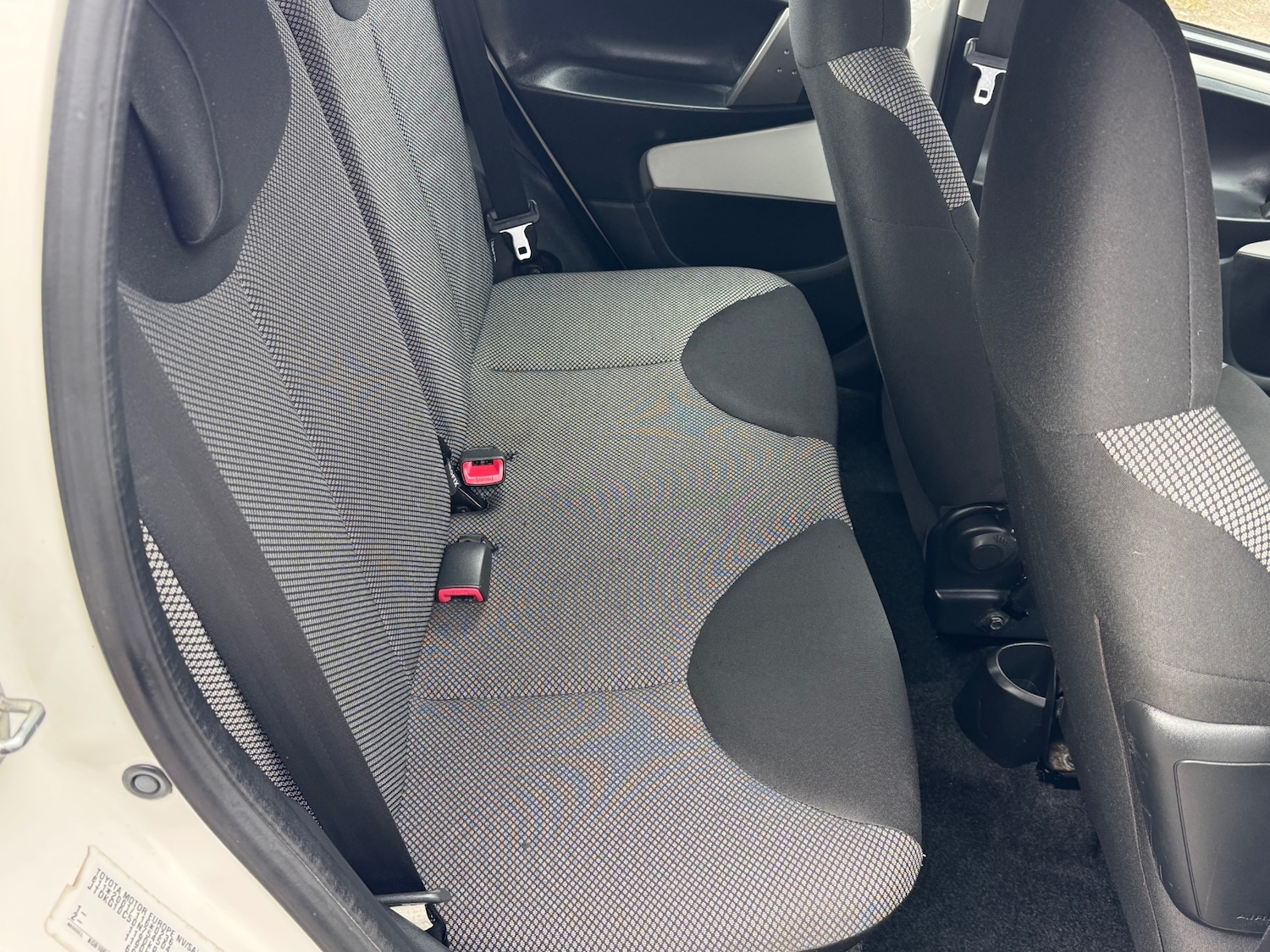 Used Toyota AYGO 2014 for sale - 77663544: Photo 15