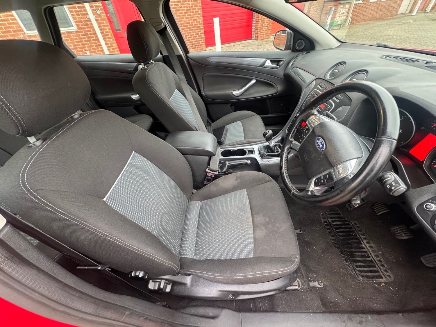 Used Ford Mondeo 2012 for sale - 77502928: Photo 13