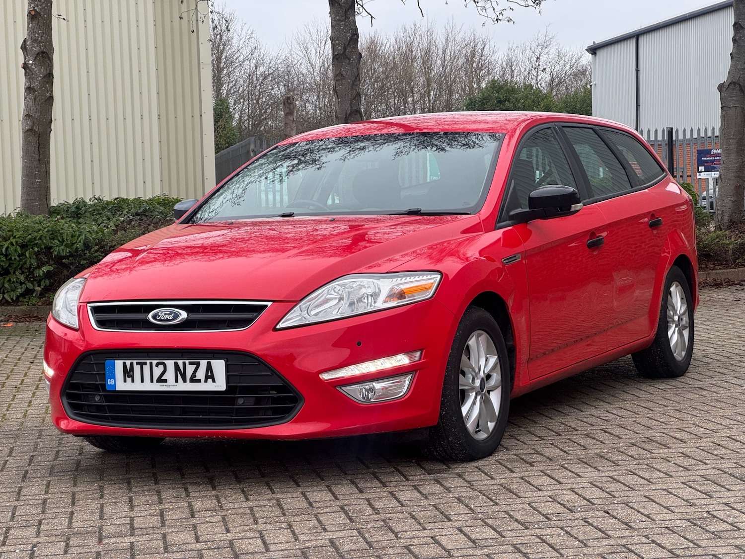 Used Ford Mondeo 2012 for sale - 77502928: Photo 2