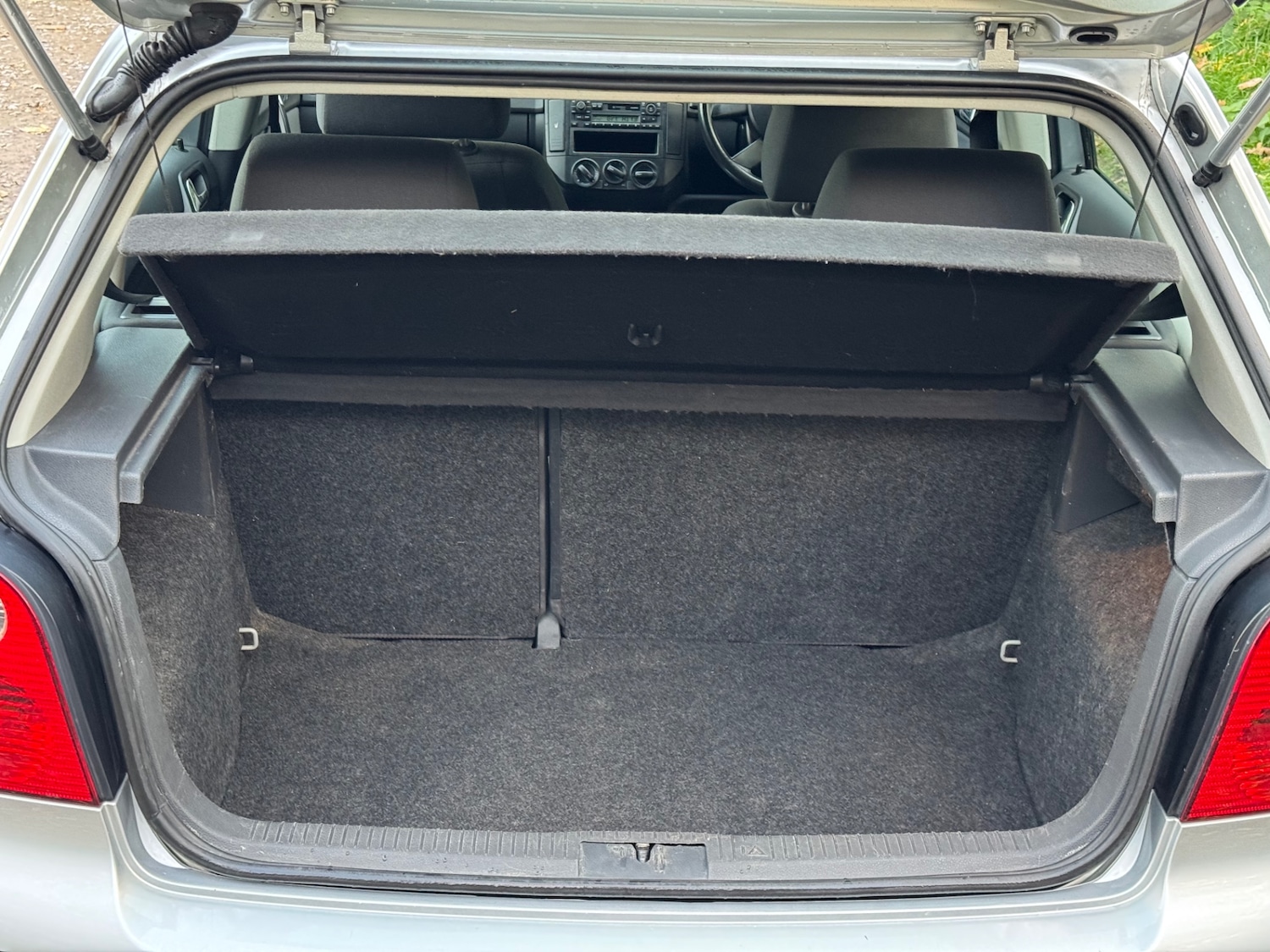 Used Volkswagen Polo 2002 for sale - 76462345: Photo 19