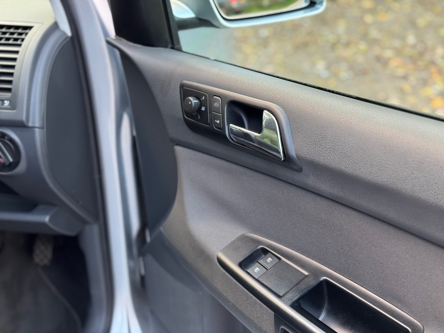 Used Volkswagen Polo 2002 for sale - 76462345: Photo 5