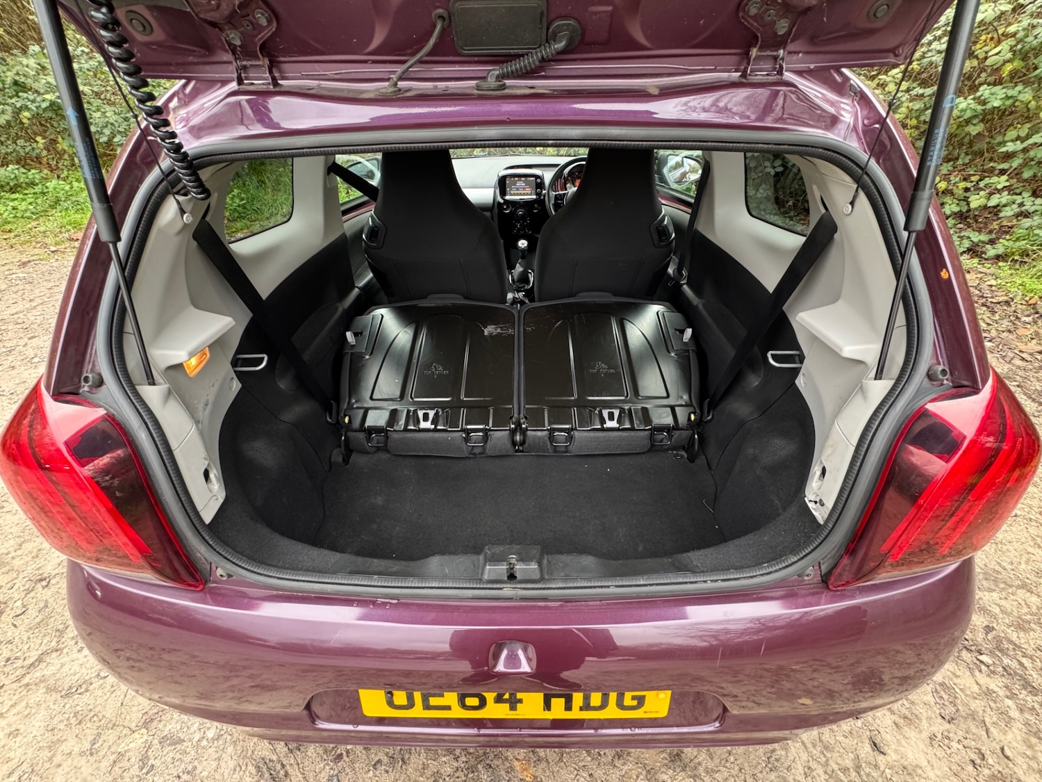 Used Peugeot 108 2015 for sale - 76759750: Photo 11