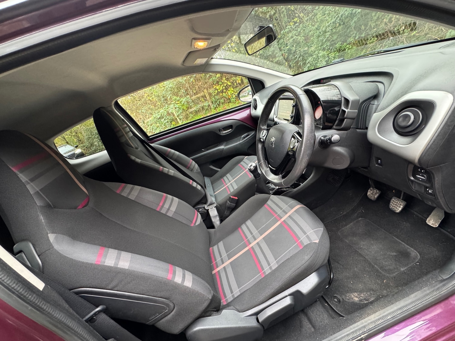 Used Peugeot 108 2015 for sale - 76759750: Photo 16