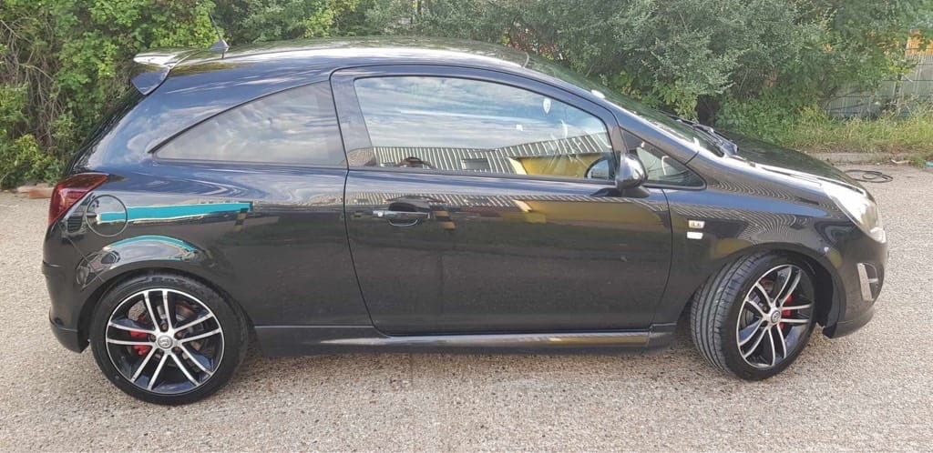 Used Vauxhall Corsa 2013 for sale - 77058465: Photo 2