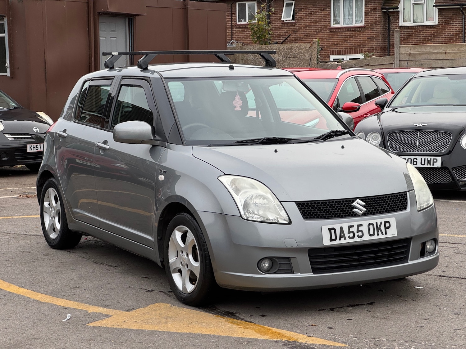 Used Suzuki Swift 2005 for sale - 76353701: Photo 1