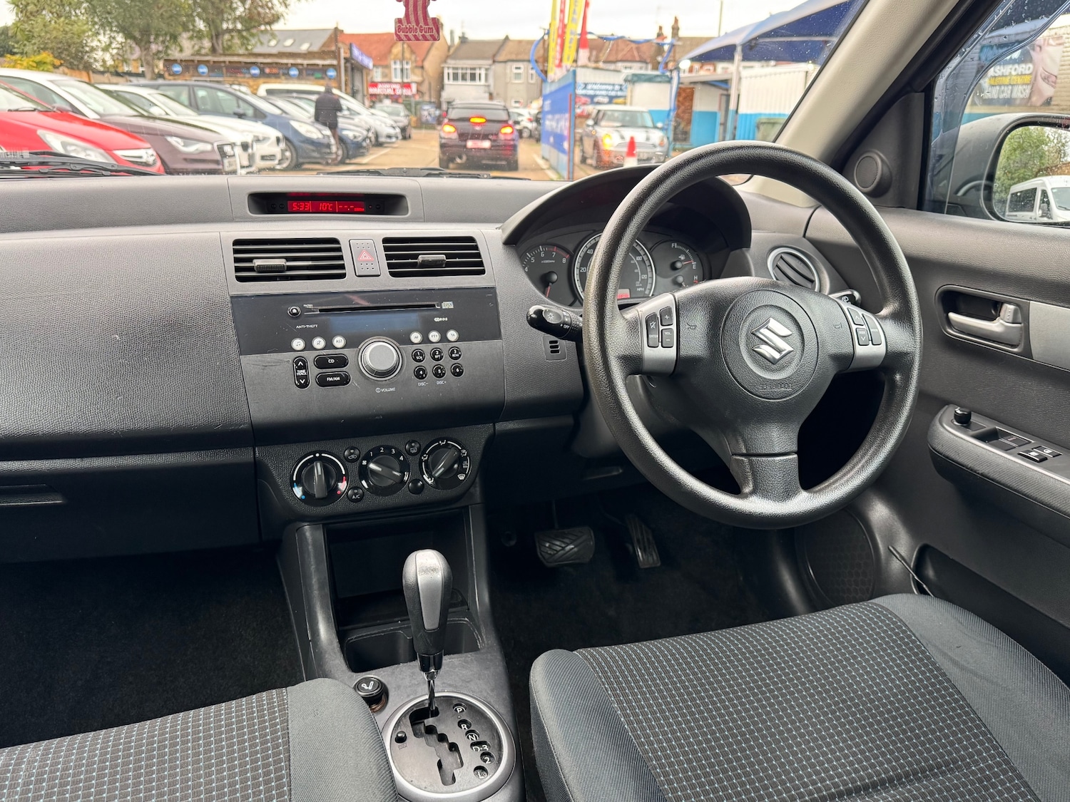Used Suzuki Swift 2005 for sale - 76353701: Photo 18