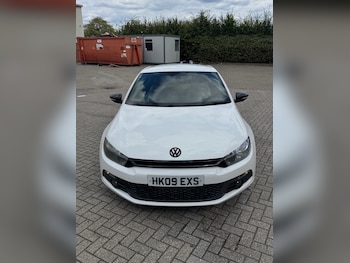 Used Volkswagen Scirocco 2009 for sale - 75683060: Photo