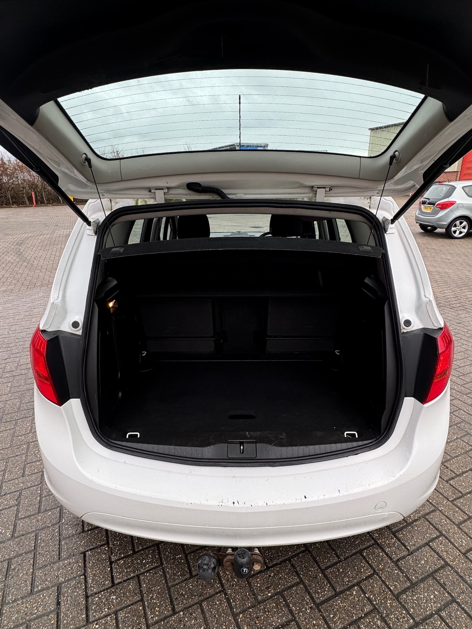 Used Vauxhall Meriva 2016 for sale - 77409834: Photo 9