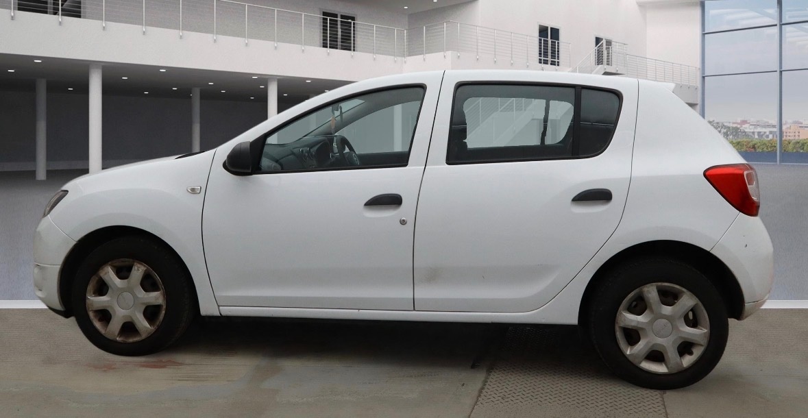 Used Dacia Sandero 2016 for sale - 77660283: Photo 4