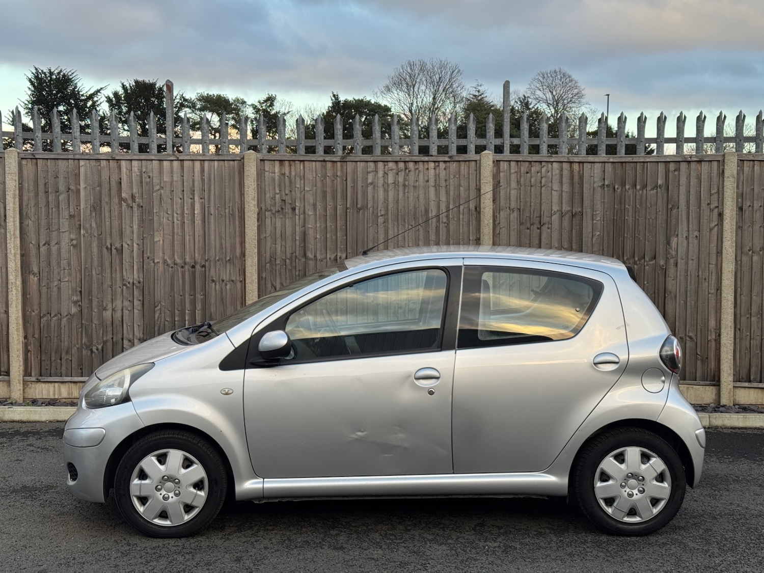 Used Toyota AYGO 2011 for sale - 77378130: Photo 11