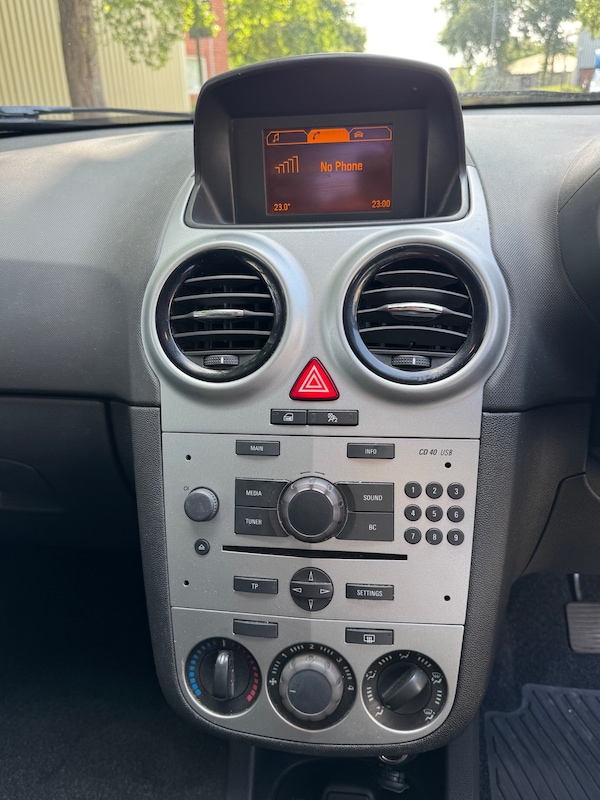 Used Vauxhall Corsa 2013 for sale - 75457836: Photo 16