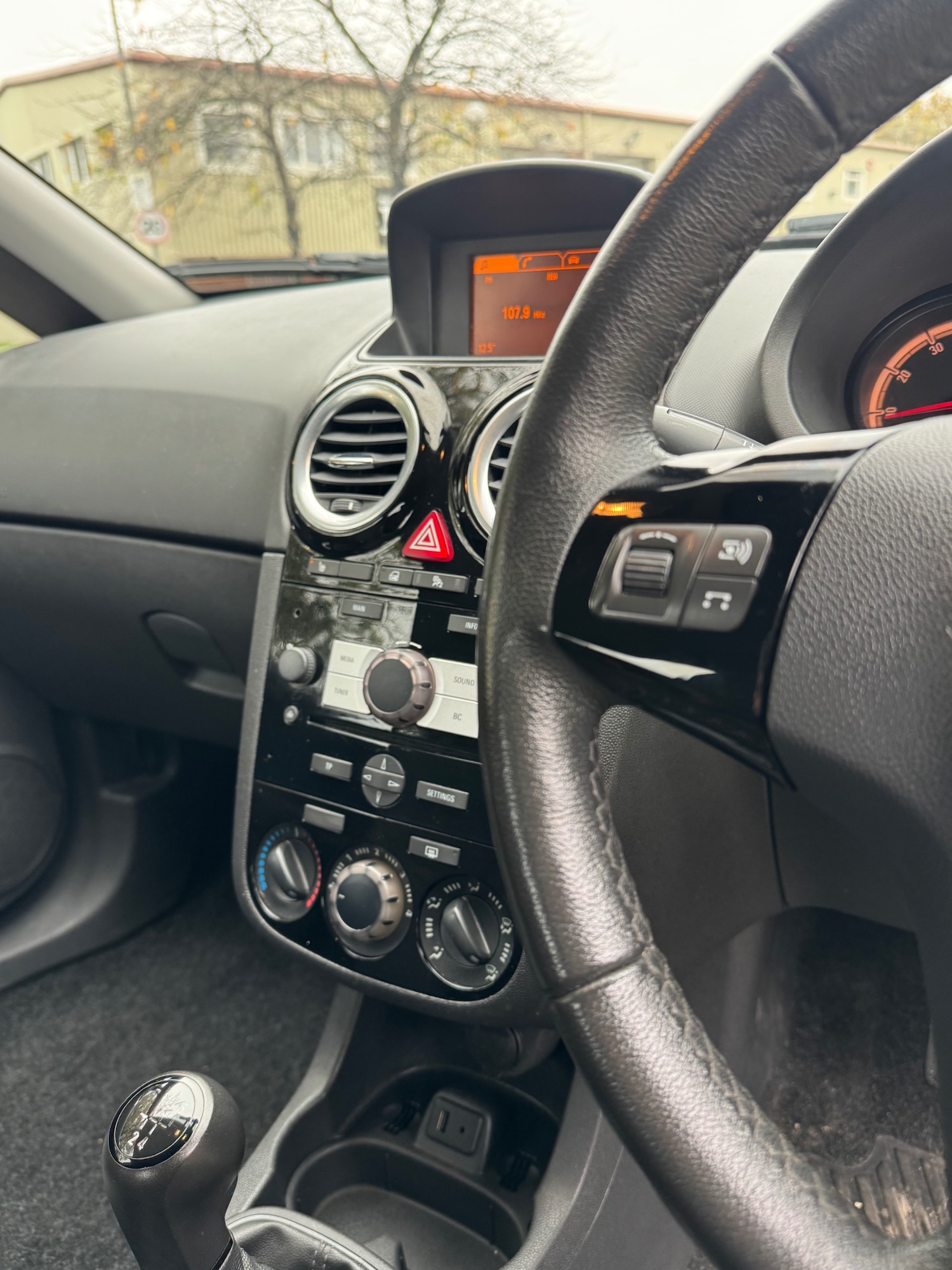 Used Vauxhall Corsa 2014 for sale - 76588556: Photo 20