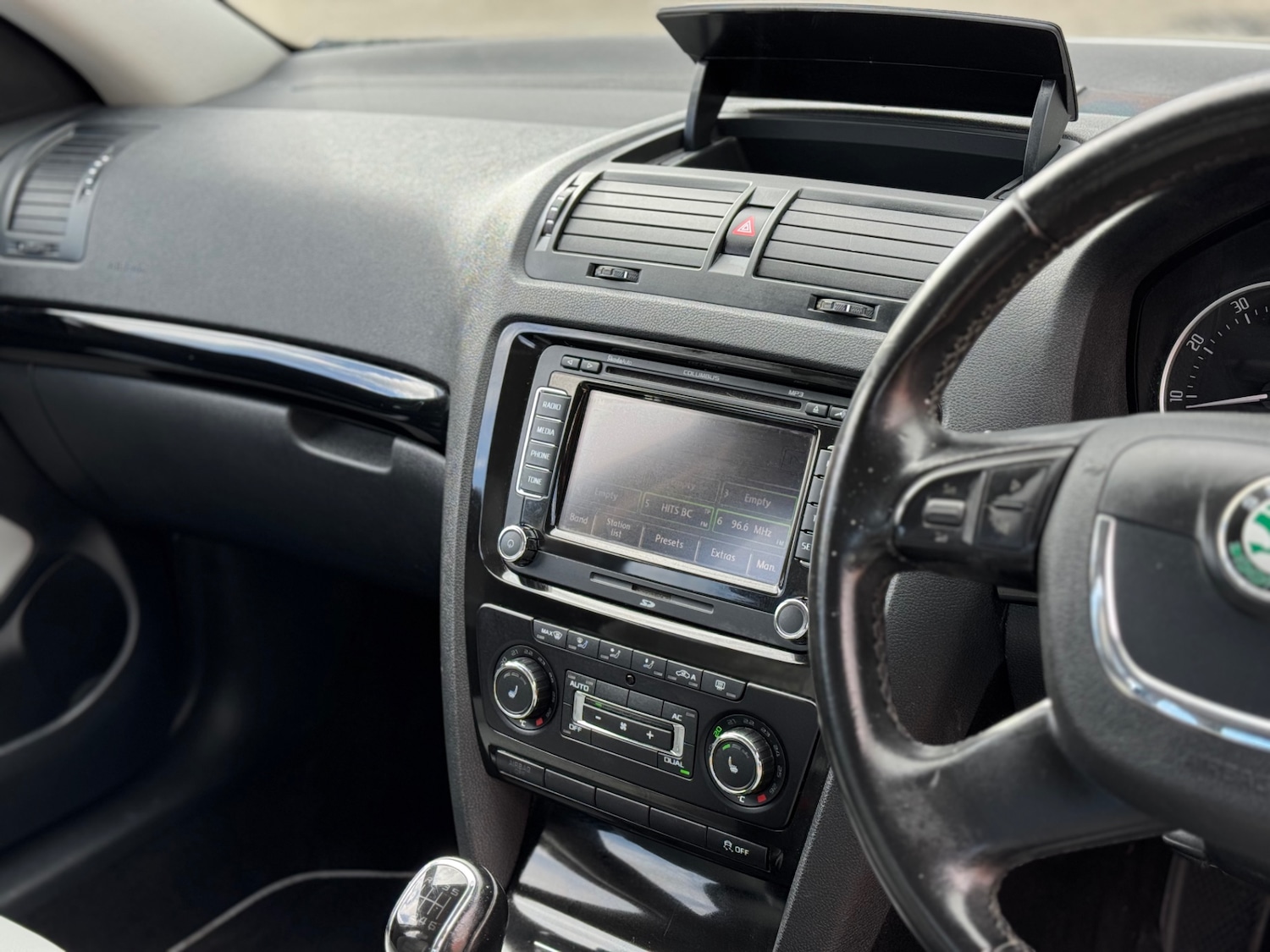 Used Skoda Octavia 2011 for sale - 77400914: Photo 24