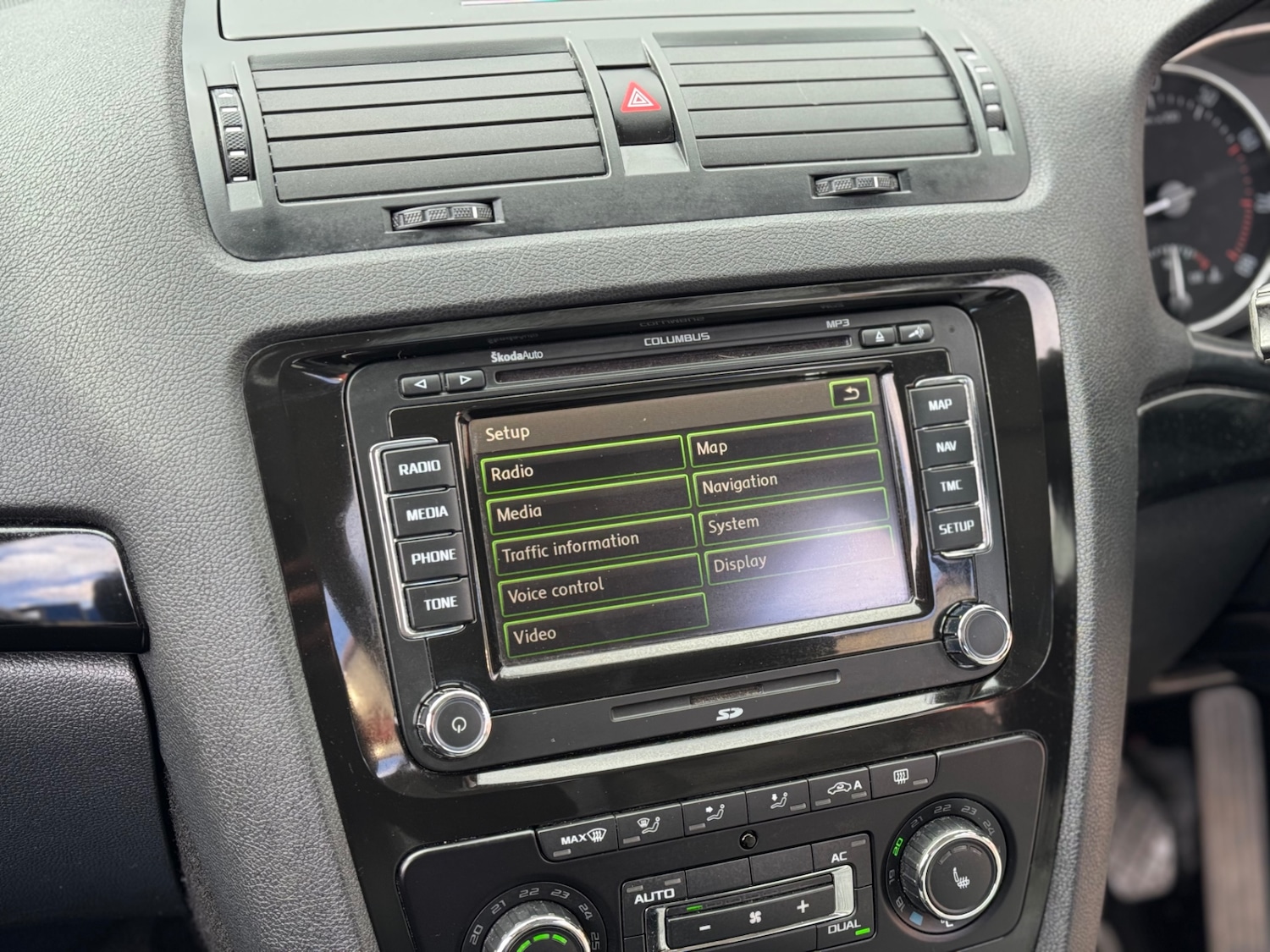 Used Skoda Octavia 2011 for sale - 77400914: Photo 27