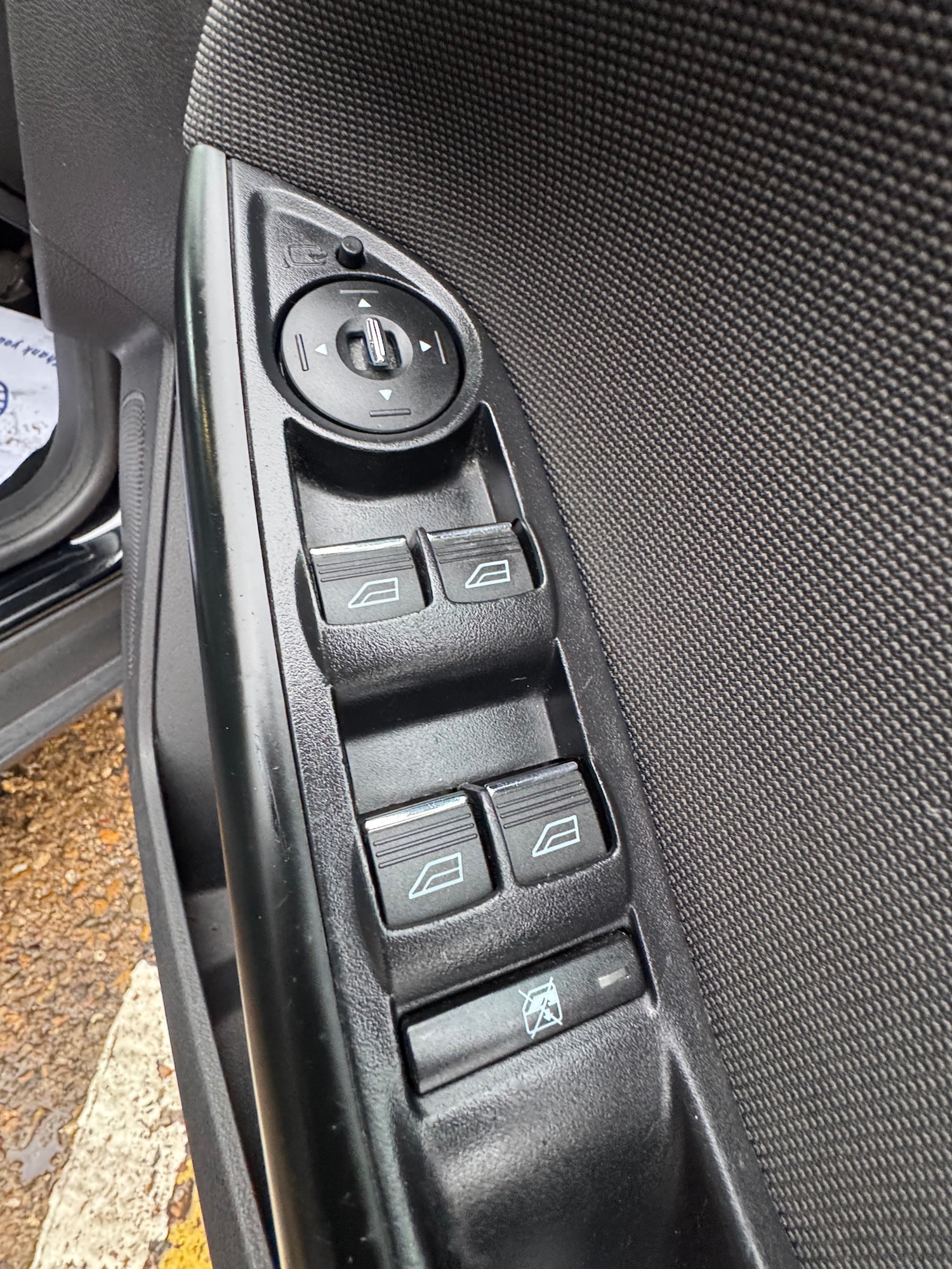 Used Ford Focus 2011 for sale - 77487070: Photo 15