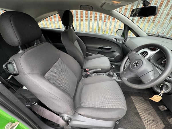 Used Vauxhall Corsa 2012 for sale - 76208667: Photo 14