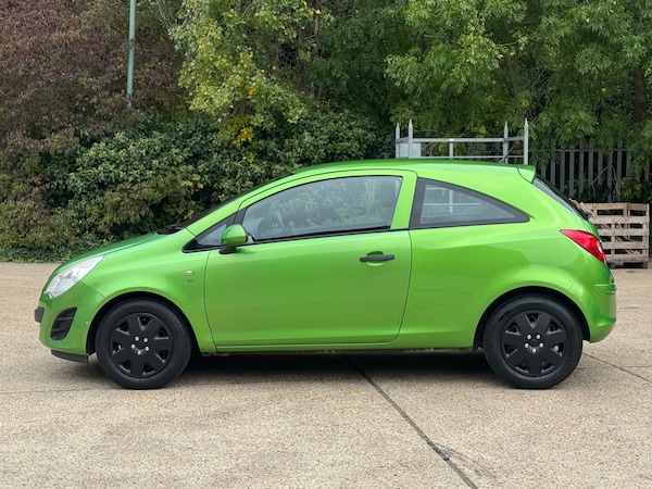 Used Vauxhall Corsa 2012 for sale - 76208667: Photo 4