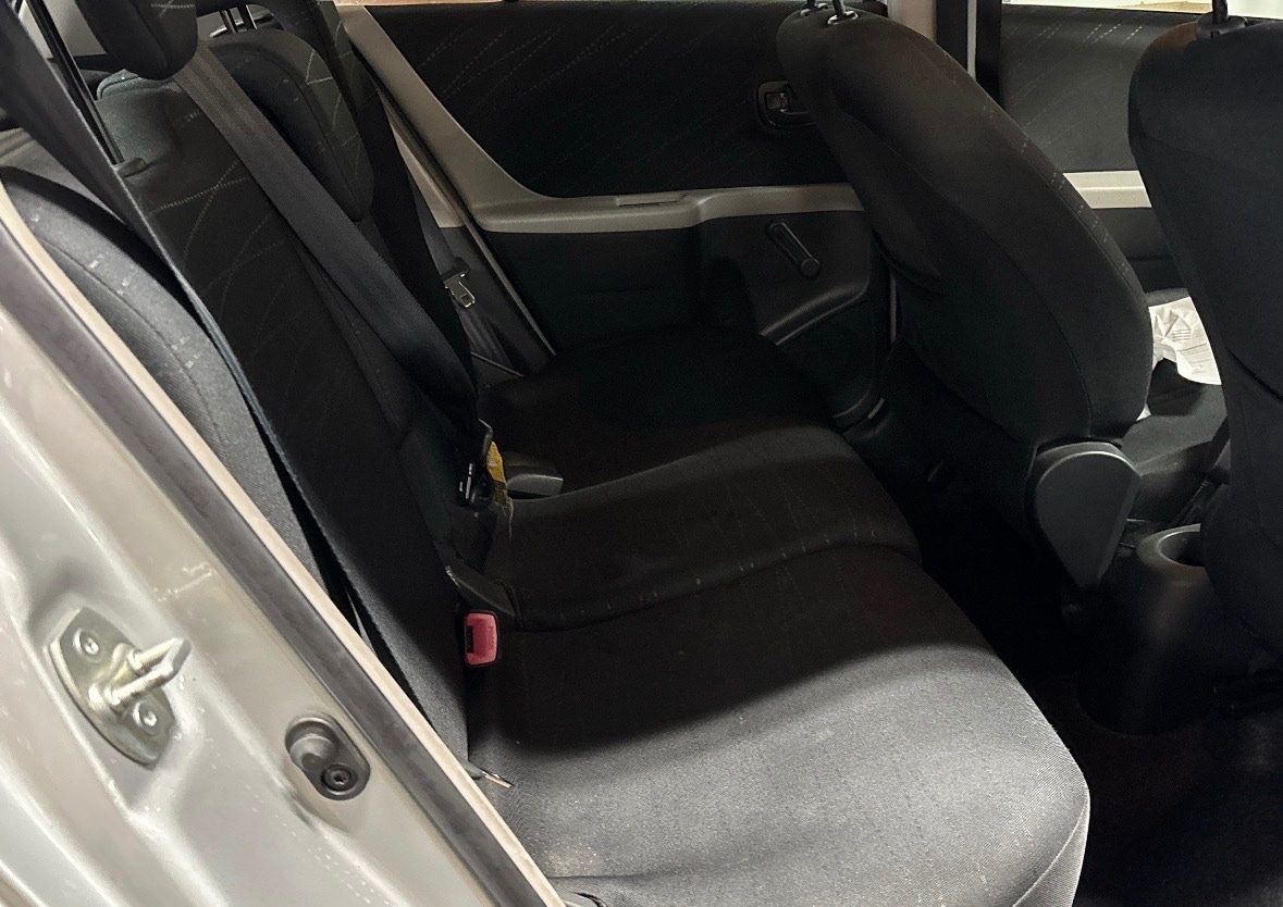 Used Toyota Yaris 2007 for sale - 77264563: Photo 6