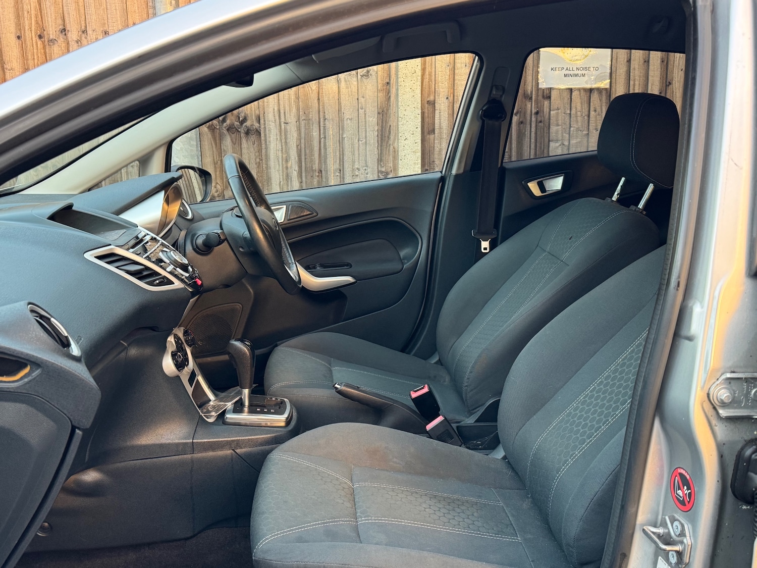 Used Ford Fiesta 2012 for sale - 76762851: Photo 21