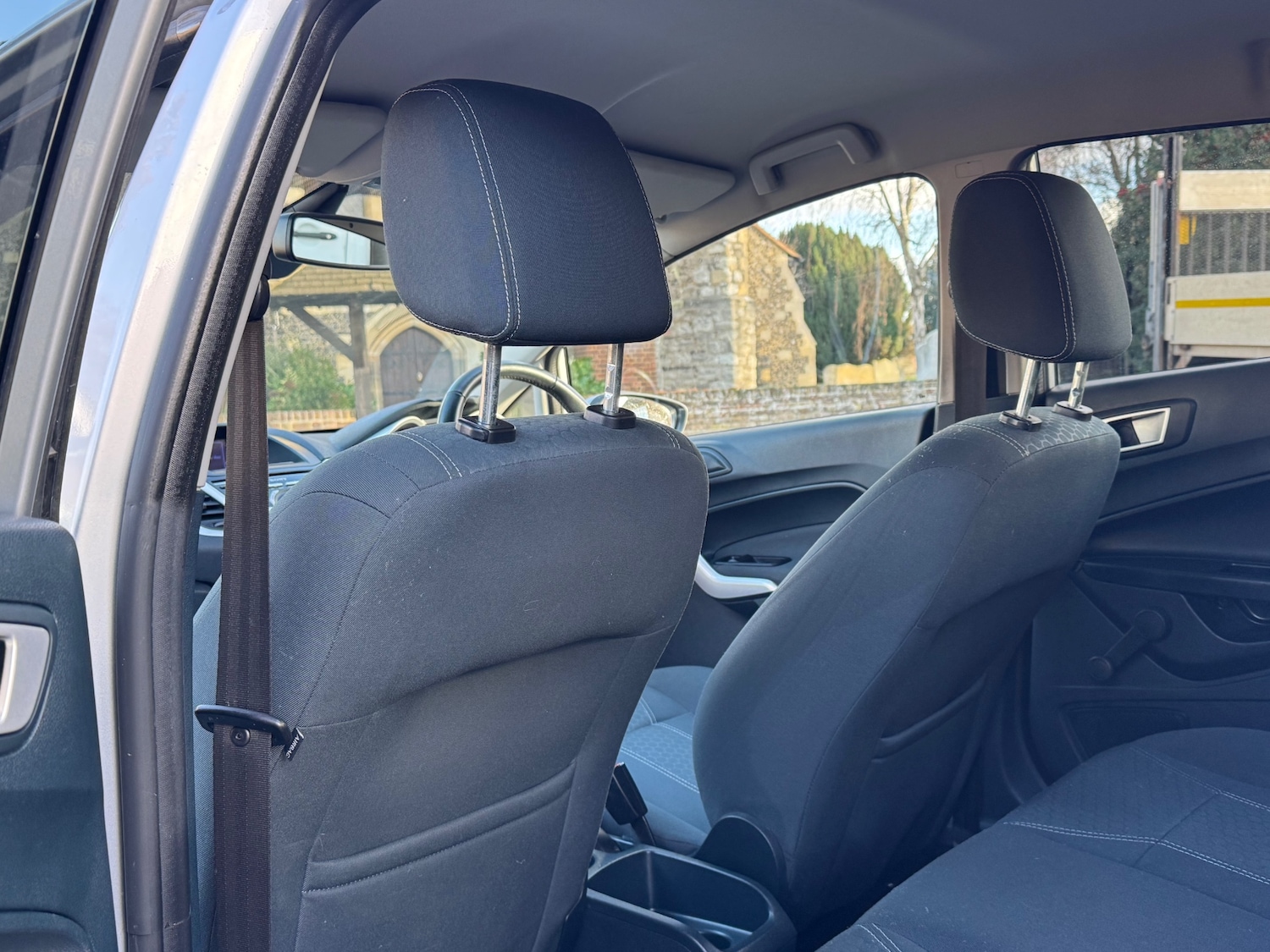 Used Ford Fiesta 2012 for sale - 76762851: Photo 30