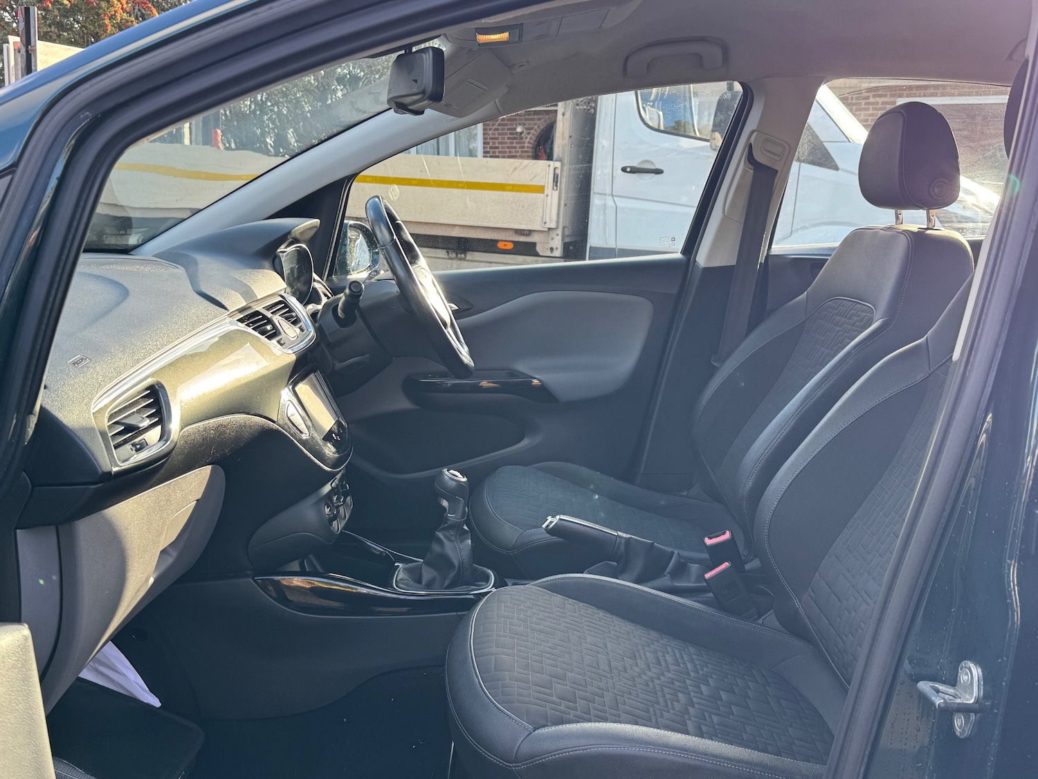 Used Vauxhall Corsa 2015 for sale - 77053774: Photo 13