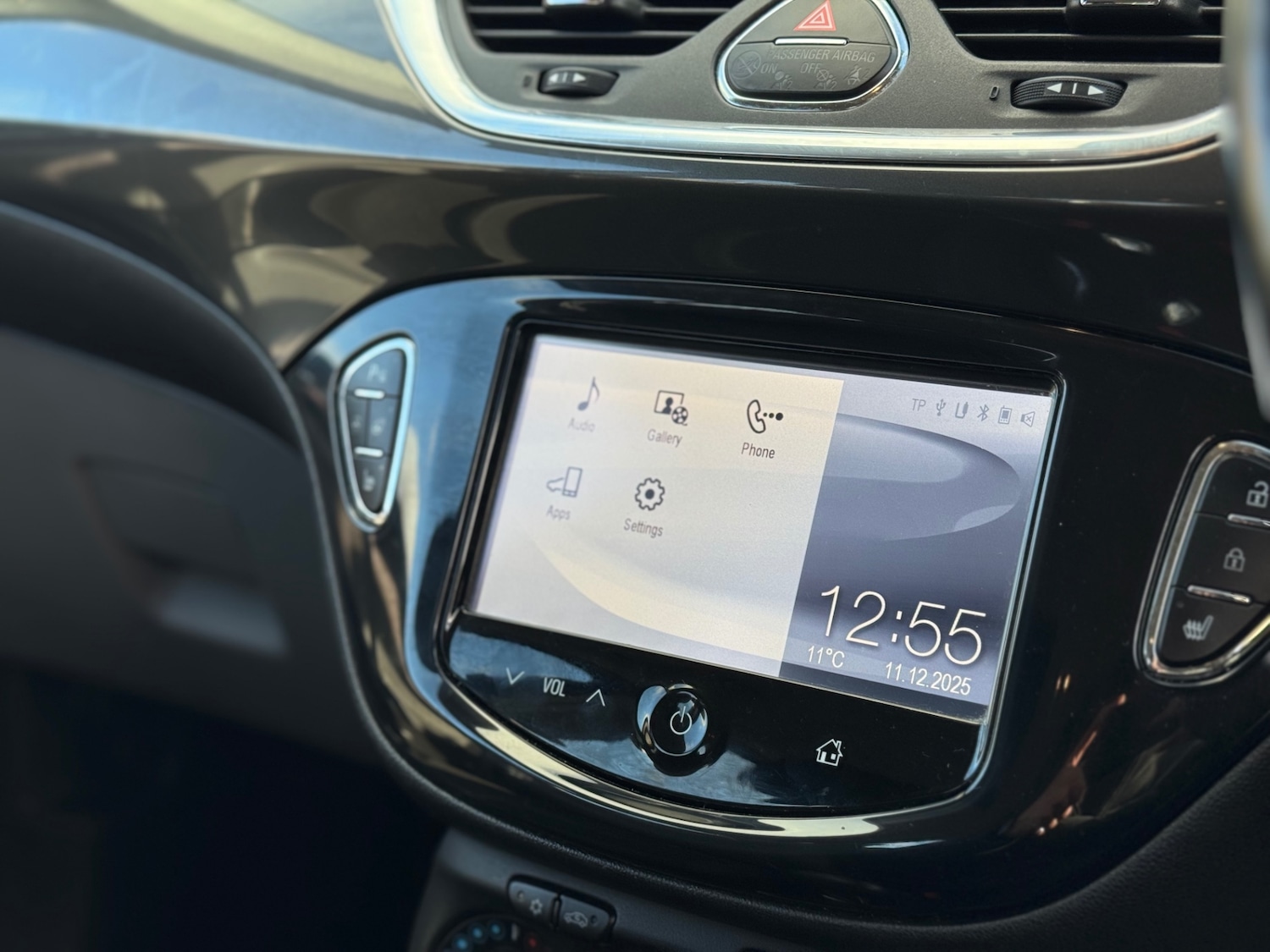 Used Vauxhall Corsa 2015 for sale - 77053774: Photo 27