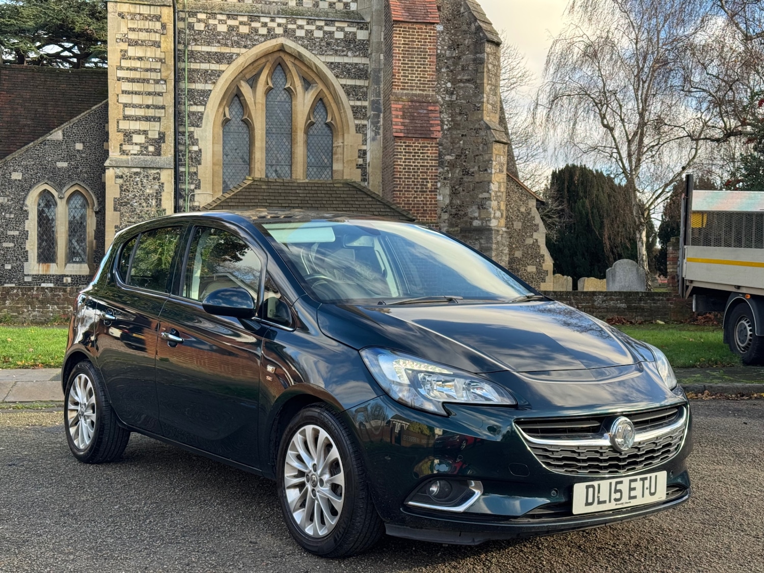 Used Vauxhall Corsa 2015 for sale - 77053774: Photo 3