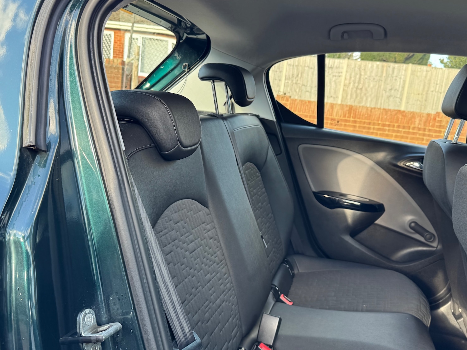 Used Vauxhall Corsa 2015 for sale - 77053774: Photo 32