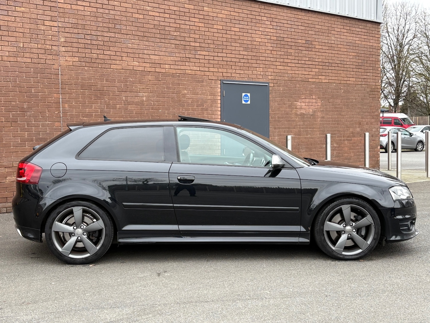 Used Audi A3 2011 for sale - 77591339: Photo 17