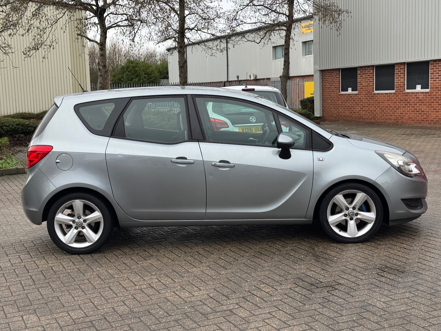 Used Vauxhall Meriva 2014 for sale - 77400114: Photo 3