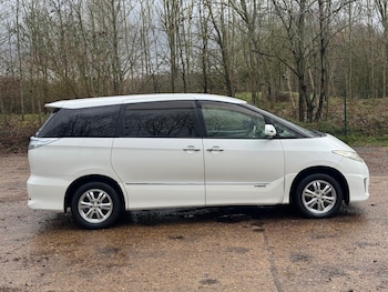 Used Toyota Estima undefined for sale - 77480301: Photo
