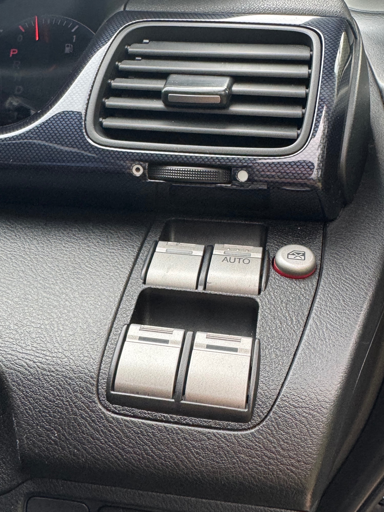 Used Honda FR-V 2007 for sale - 76355942: Photo 18