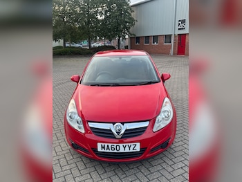 Used Vauxhall Corsa 2010 for sale - 76233305: Photo 3