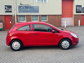 Used Vauxhall Corsa 2010 for sale - 76233305: Photo 4