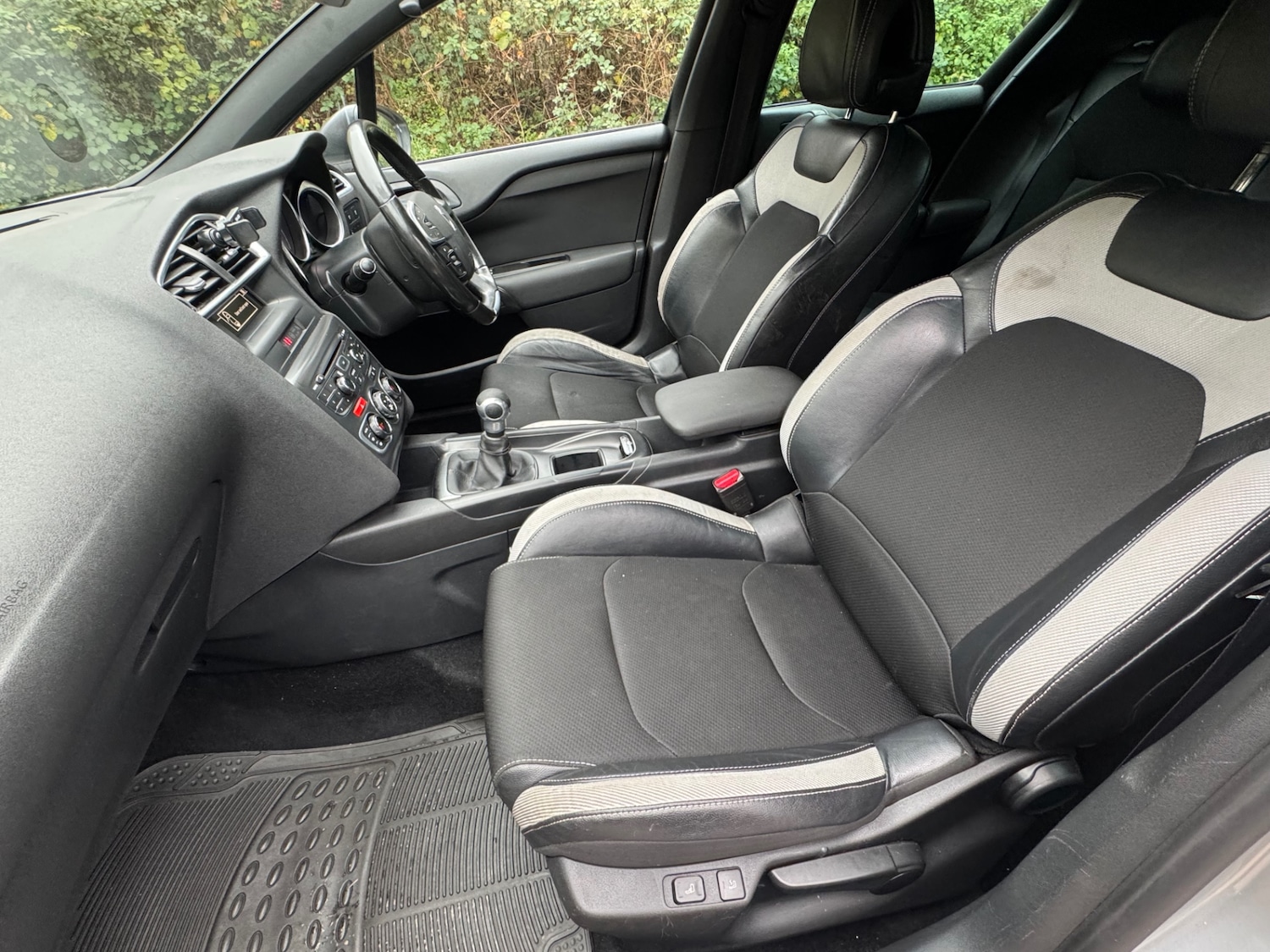 Used Citroen DS4 2012 for sale - 76565565: Photo 13