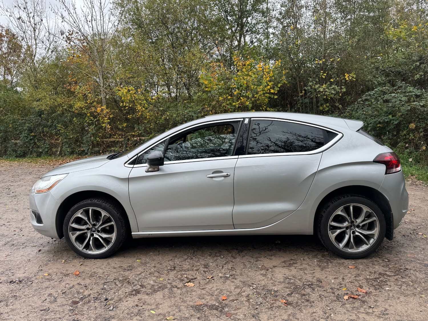 Used Citroen DS4 2012 for sale - 76565565: Photo 4