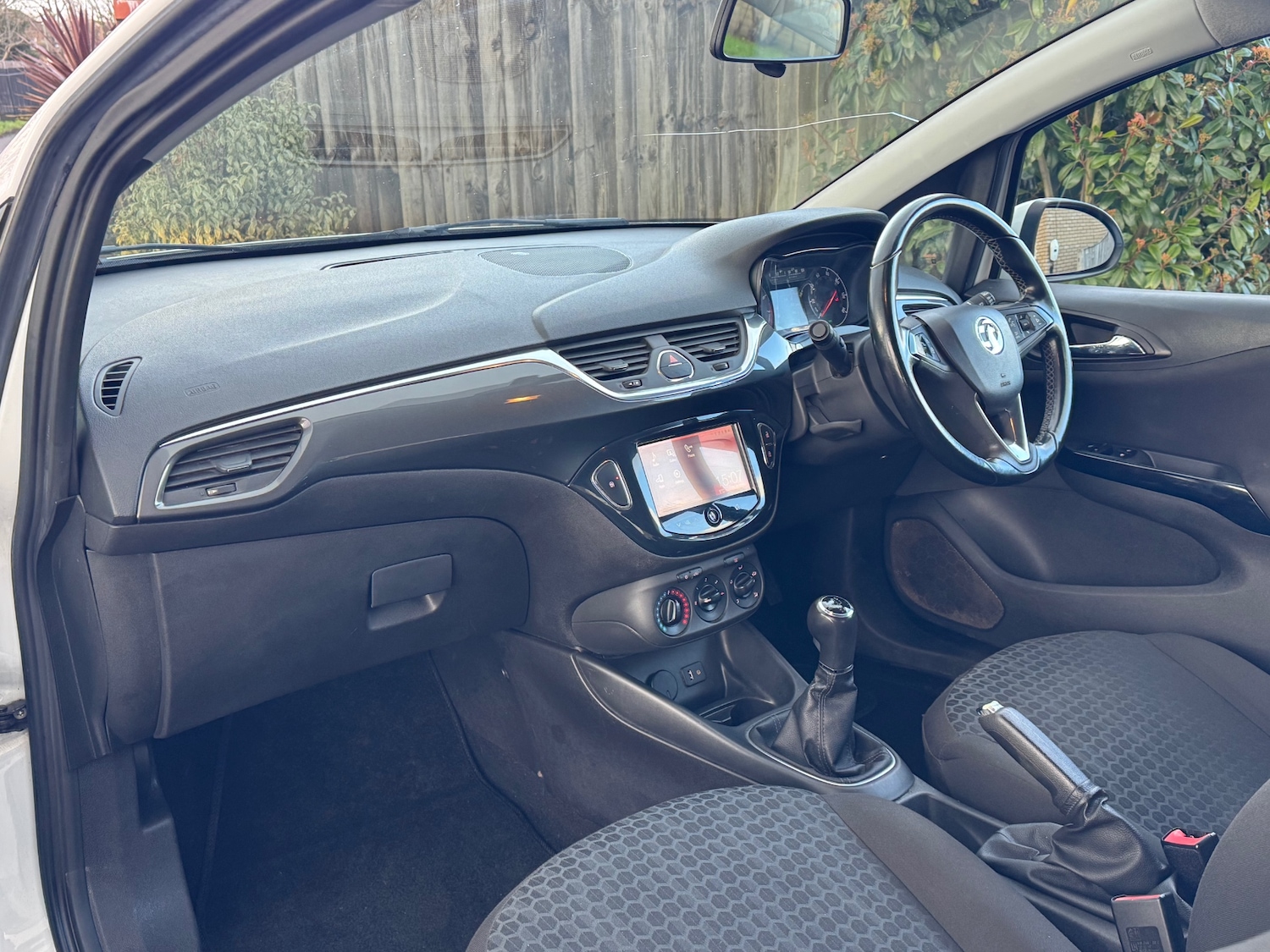 Used Vauxhall Corsa 2015 for sale - 77663511: Photo 26